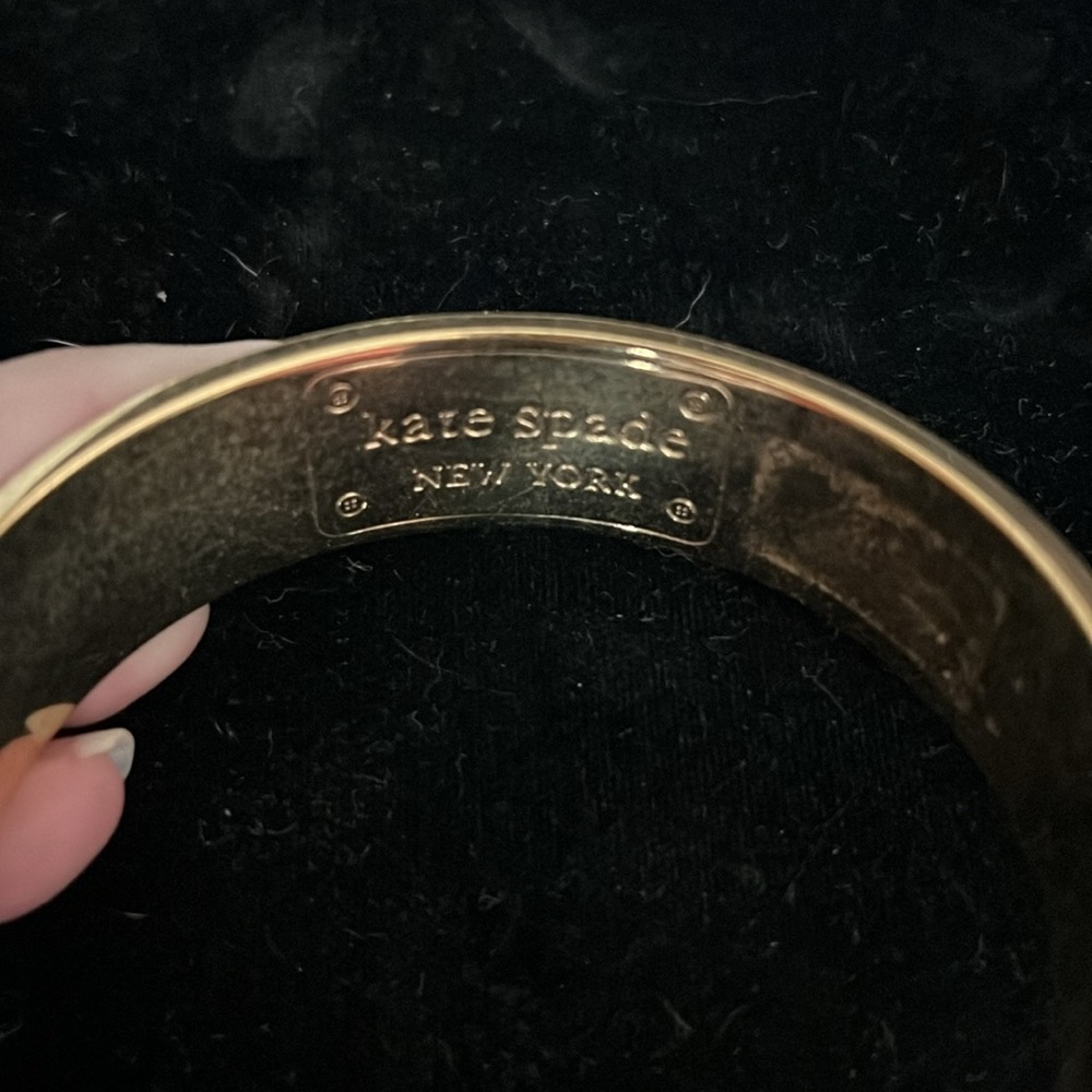 EUC Kate Spade Pink Blue Red Gold Bracelet - Picture 3 of 3